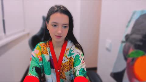 Snapshot of lililaluna chatting on 13, 1, 2025 ... online show from 13, 1, 2025