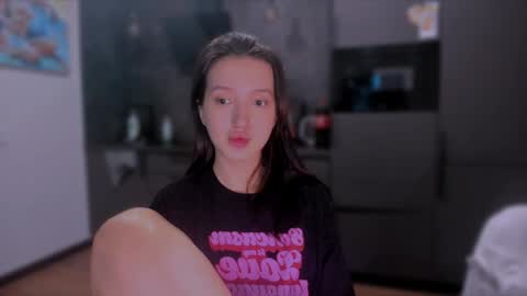 Snapshot of lililaluna chatting on 30, 1, 2025 ... online show from 30, 1, 2025