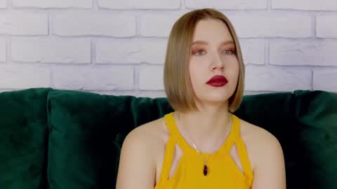 Snapshot of lililinn chatting on 25, 1, 2025 LiliLinn online show from 25, 1, 2025