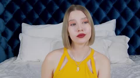 Snapshot of lililinn chatting on 21, 2, 2025 LiliLinn online show from 21, 2, 2025