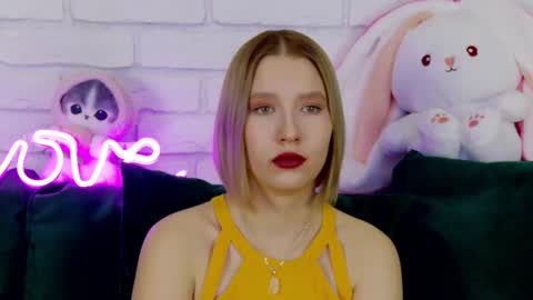 Snapshot of lililinn chatting on 5, 3, 2025 LiliLinn online show from 5, 3, 2025