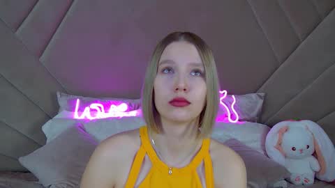 Snapshot of lililinn chatting on 11, 3, 2025 LiliLinn online show from 11, 3, 2025