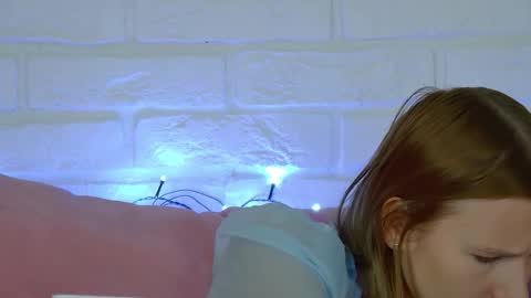 Snapshot of lililinn chatting on 30, 9, 2025 LiliLinn online show from 30, 9, 2025