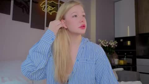 Snapshot of lililok101 chatting on 18, 2, 2026 lililok101 online show from 18, 2, 2026