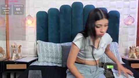 Snapshot of liliopal chatting on 6, 5, 2026 Lilia online show from 6, 5, 2026