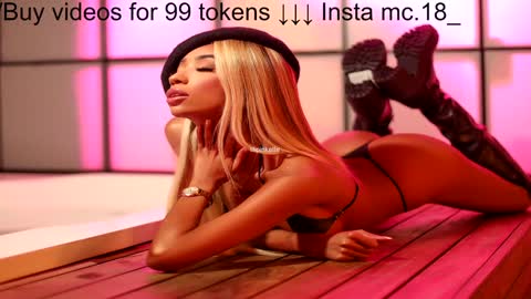 Lili  online show from 20, 12, 2024