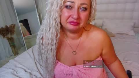 Snapshot of lilit_1love chatting on 12, 9, 2025 Lilit online show from 12, 9, 2025