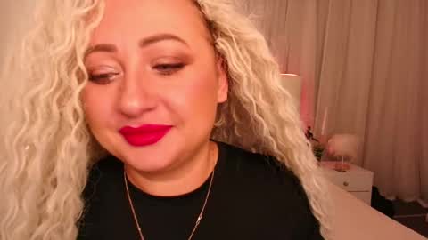 Snapshot of lilit_1love chatting on 1, 10, 2025 Lilit online show from 1, 10, 2025