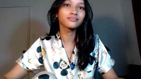 Snapshot of lilit_sensual chatting on 11, 1, 2026 Chloe online show from 11, 1, 2026