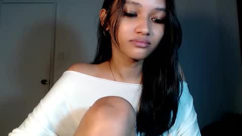 Snapshot of lilit_sensual chatting on 3, 2, 2026 Chloe online show from 3, 2, 2026