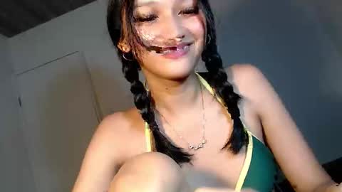 Snapshot of lilit_sensual chatting on 11, 2, 2026 Chloe online show from 11, 2, 2026