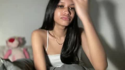Chloe online show from 3, 7, 2026
