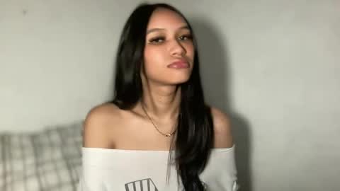 Chloe online show from 8, 7, 2026