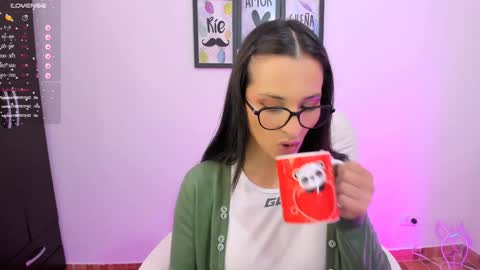 Snapshot of lilith01_ chatting on 11, 1, 2025 Leidy online show from 11, 1, 2025