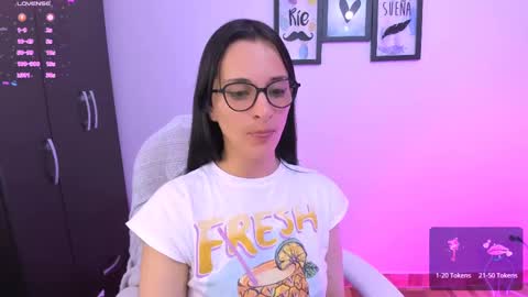 Snapshot of lilith01_ chatting on 12, 2, 2025 Leidy online show from 12, 2, 2025