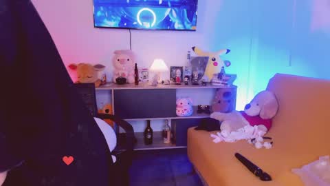 lilith asami24 online show from 9, 6, 2026