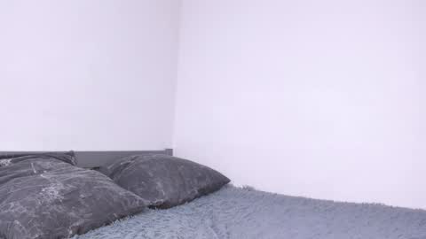 Snapshot of lilith_blond chatting on 14, 12, 2024 lilith_blond online show from 14, 12, 2024