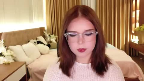 Snapshot of lilith_bonheur chatting on 12, 5, 2026 Lilith Bonheur online show from 12, 5, 2026