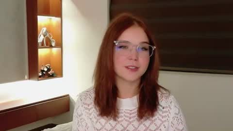 Snapshot of lilith_bonheur chatting on 22, 6, 2026 Lilith Bonheur online show from 22, 6, 2026