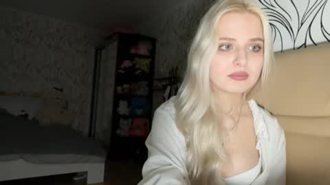 Snapshot of lilith_butterfly chatting on 12, 3, 2026 Lilly online show from 12, 3, 2026