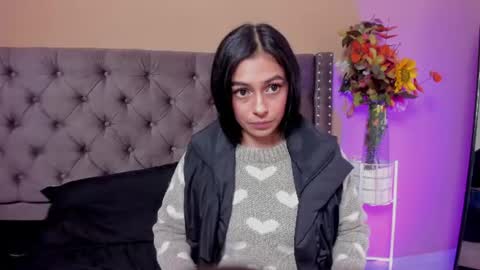 Lili petit  online show from 12, 7, 2026