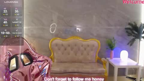 Snapshot of lilith_petit_sub chatting on 23, 2, 2025 Lilith  online show from 23, 2, 2025