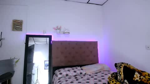 Snapshot of lilith_skinny1 chatting on 12, 11, 2025 Lilith online show from 12, 11, 2025