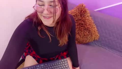 Lilith Smith online show from 5, 2, 2026