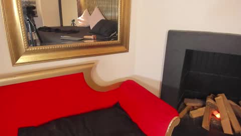 Snapshot of lilithbonnet chatting on 12, 11, 2025 online show from 12, 11, 2025