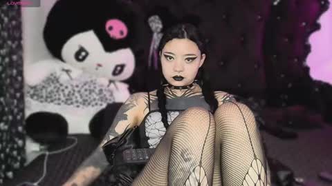   online show from 13, 9, 2025