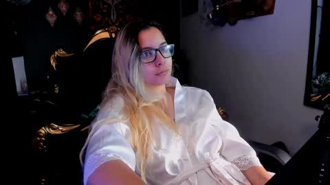 lilithmystic01 online show from 18, 1, 2025