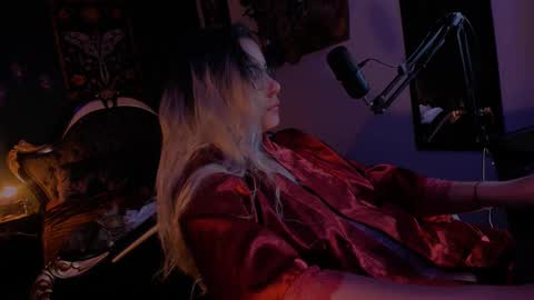 lilithmystic01 online show from 24, 1, 2025