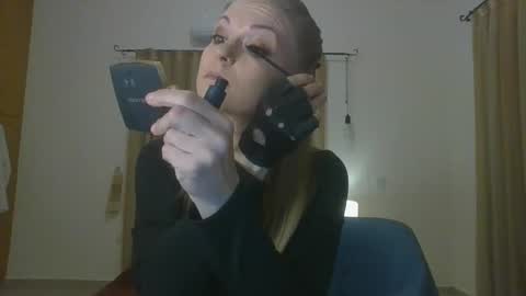 lilithnewdawn online show from 11, 2, 2026