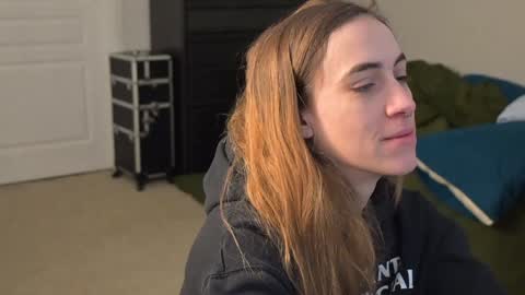 Snapshot of lilithoftrees chatting on 20, 12, 2024 L online show from 20, 12, 2024