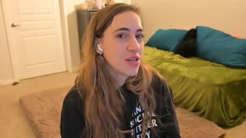 Snapshot of lilithoftrees chatting on 20, 2, 2025 L online show from 20, 2, 2025