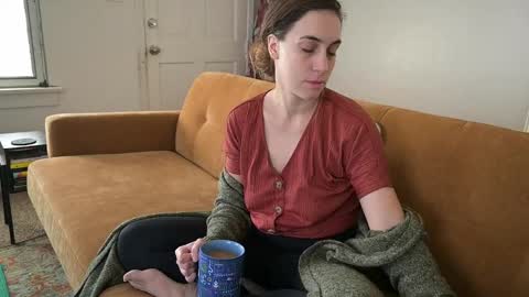 Snapshot of lilithoftrees chatting on 15, 12, 2025 L online show from 15, 12, 2025