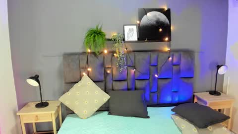 Snapshot of lilithsmith__ chatting on 15, 11, 2025 lilithsmith__ online show from 15, 11, 2025