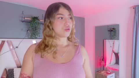 Snapshot of lilithsmith__ chatting on 24, 11, 2025 lilithsmith__ online show from 24, 11, 2025