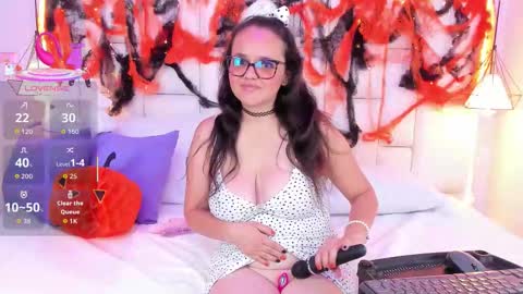 Snapshot of lilithvalmare chatting on 16, 10, 2025 Lilith online show from 16, 10, 2025