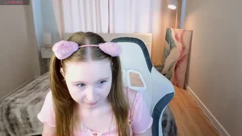  Lili Tiny  GMT2 3-10AM  MonTueWedThuSat online show from 25, 6, 2026