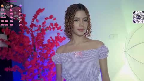 Snapshot of liliwatsonj chatting on 22, 9, 2025 3 Ig Lilisxo1 online show from 22, 9, 2025