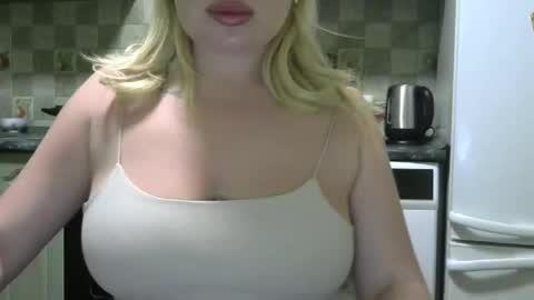 Snapshot of liliya133244 chatting on 29, 5, 2026 liliya133244 online show from 29, 5, 2026