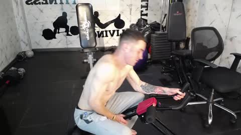 Snapshot of liljames_ chatting on 27, 11, 2025 Lil James online show from 27, 11, 2025