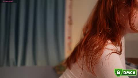 Snapshot of lilla_cutie chatting on 9, 9, 2025 Lilla online show from 9, 9, 2025