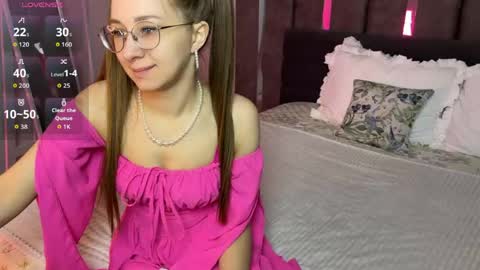 Snapshot of lillalice_ chatting on 13, 4, 2026 Lill Alice online show from 13, 4, 2026