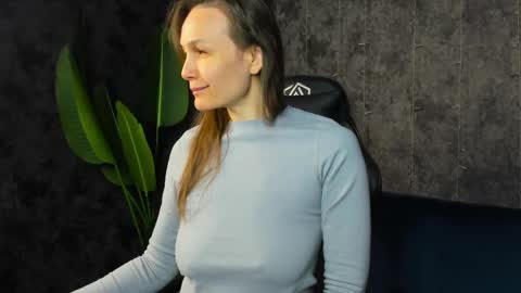 Snapshot of lillian_white1 chatting on 15, 4, 2026 lillian_white1 online show from 15, 4, 2026