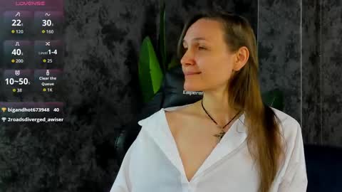 Snapshot of lillian_white1 chatting on 15, 5, 2026 lillian_white1 online show from 15, 5, 2026