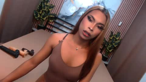 Snapshot of lilliana_emerald chatting on 14, 4, 2026 Lilianna online show from 14, 4, 2026