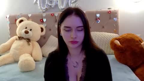 Snapshot of lilliana_moon chatting on 11, 2, 2026 lilliana_moon online show from 11, 2, 2026