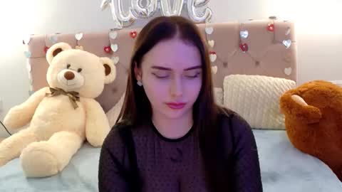 Snapshot of lilliana_moon chatting on 13, 2, 2026 lilliana_moon online show from 13, 2, 2026